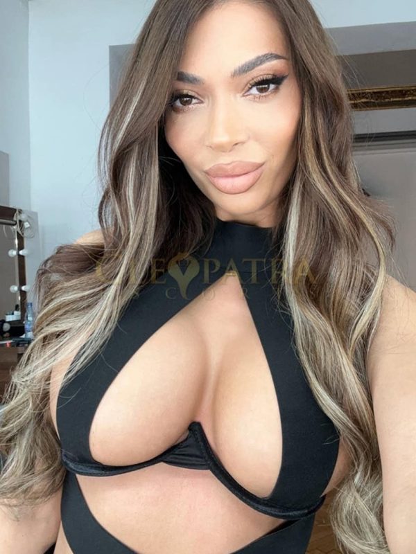 Anderson, E. European escort in Marylebone photo 6